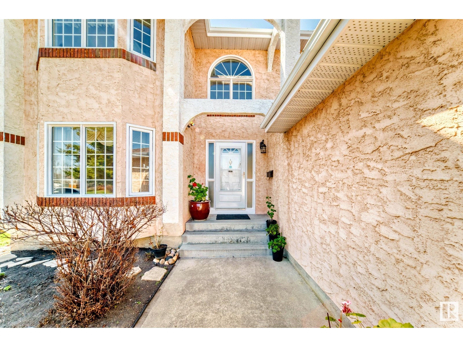 15512 132 ST NW