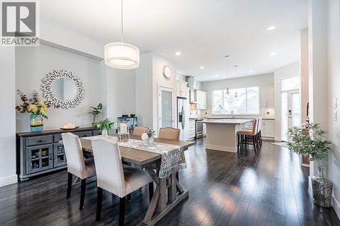 10489 ROBERTSON STREET Maple Ridge BC V2W0H8