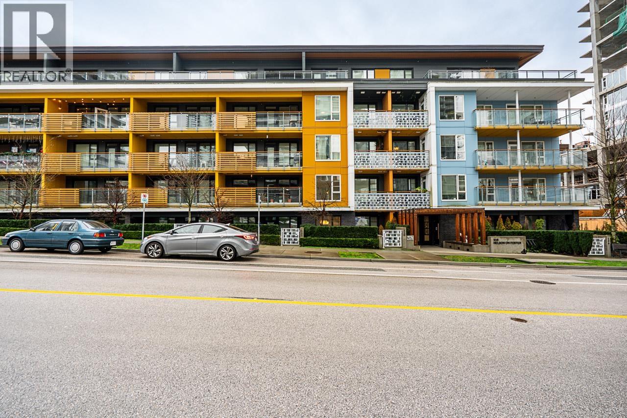 403 516 FOSTER AVENUE