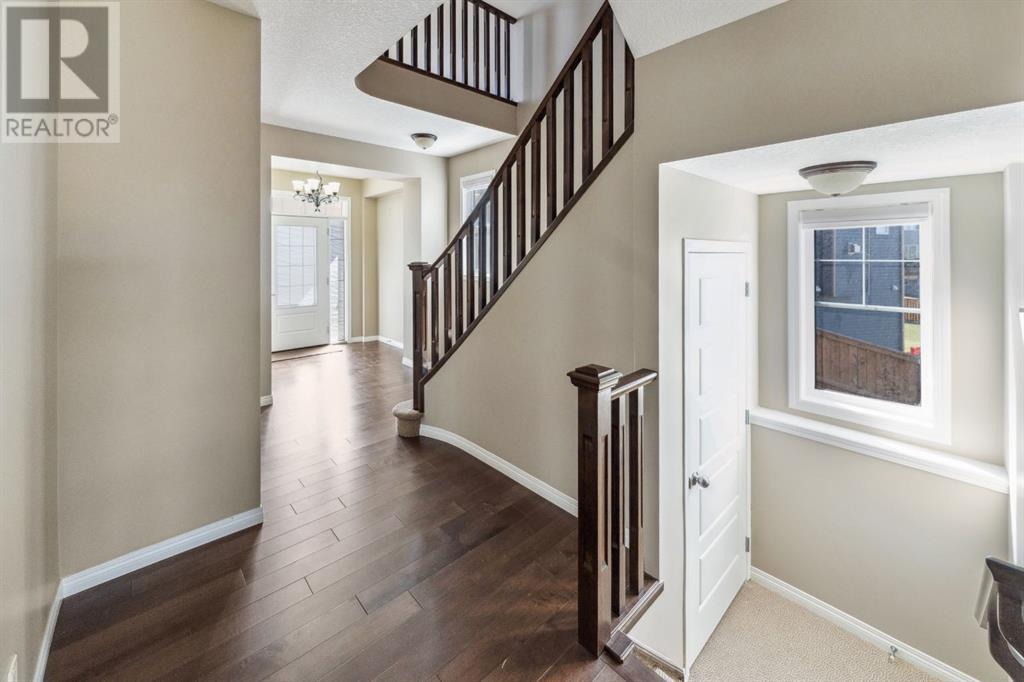 34 Cityscape Bay NE