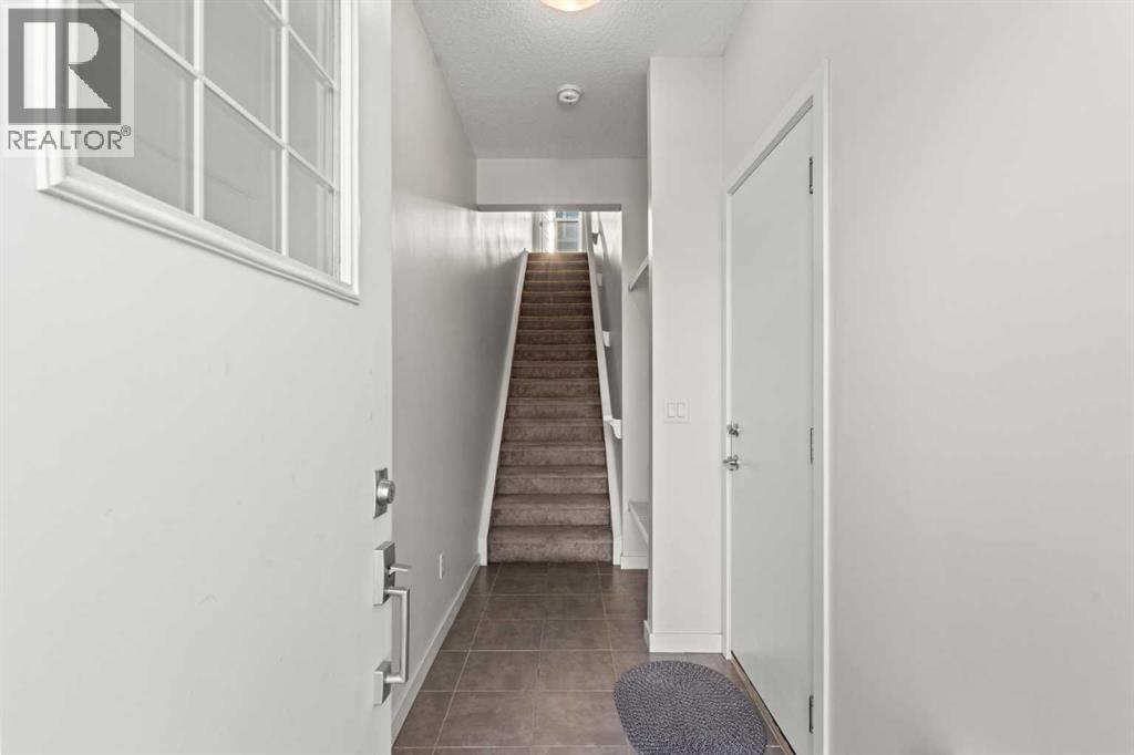 901, 115 Sagewood Drive SW