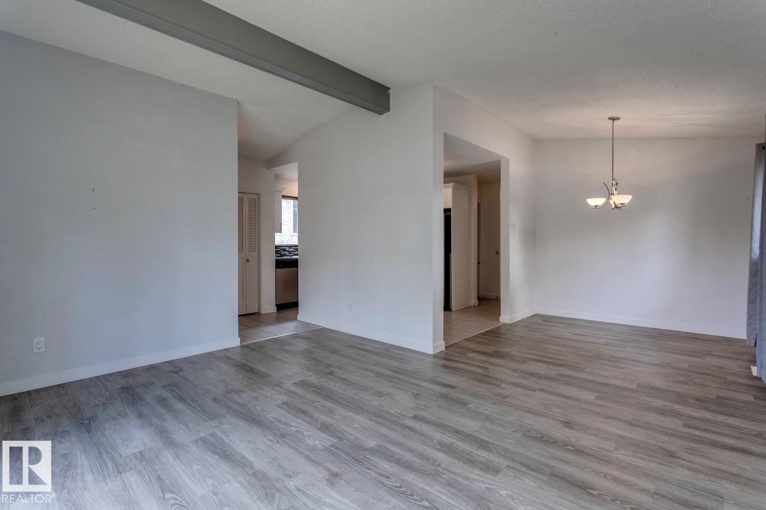 11348 87 ST NW