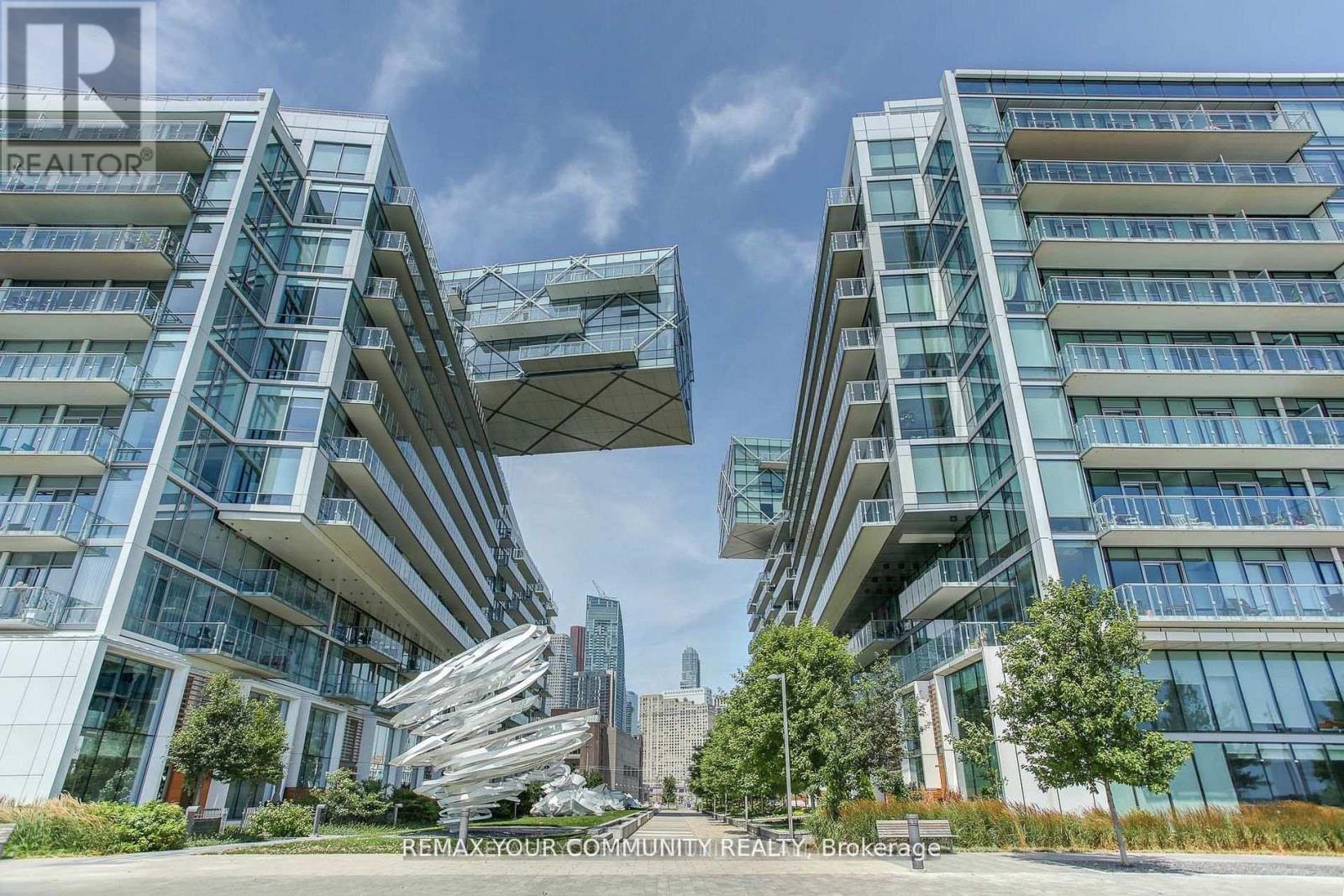 1109 - 39 QUEENS QUAY E