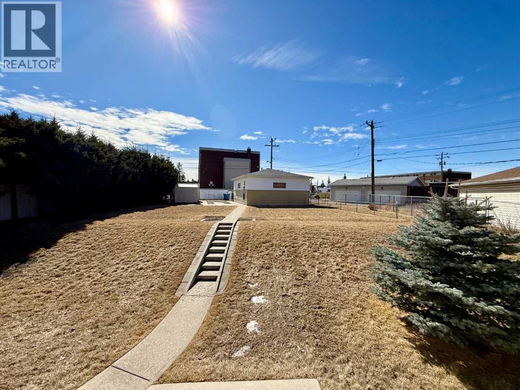 151 Fielding Drive SE