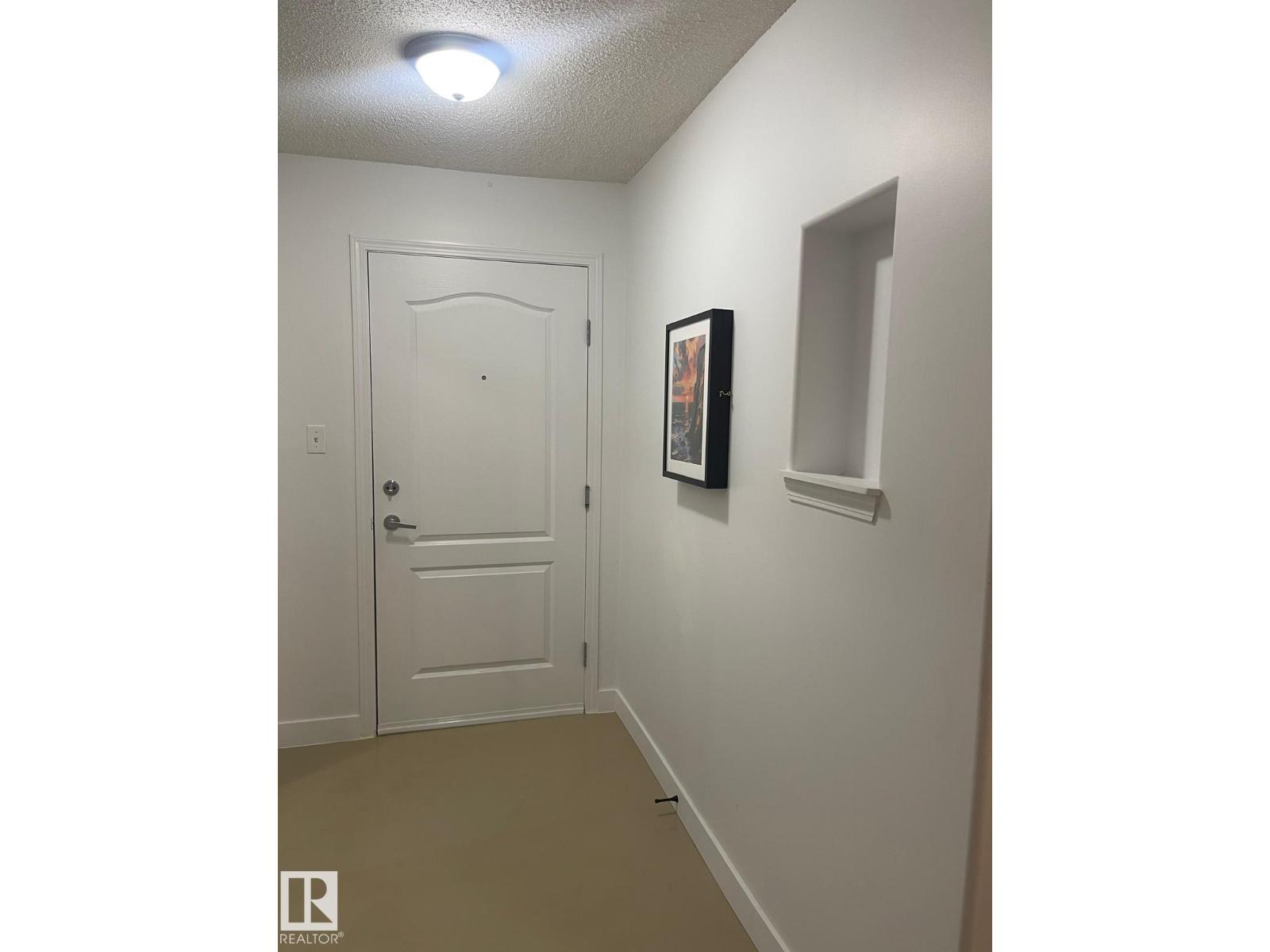 #115 5340 199 ST NW