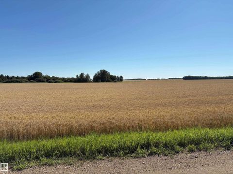 Riverbend Road TWP. 273 Rural Sturgeon County AB T0G0J0