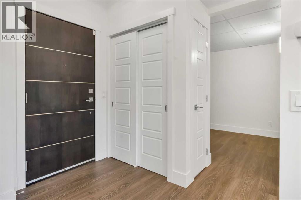 106, 3320 3 Avenue NW