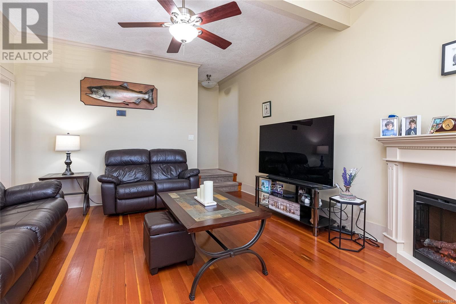 2 88 Dallas Rd