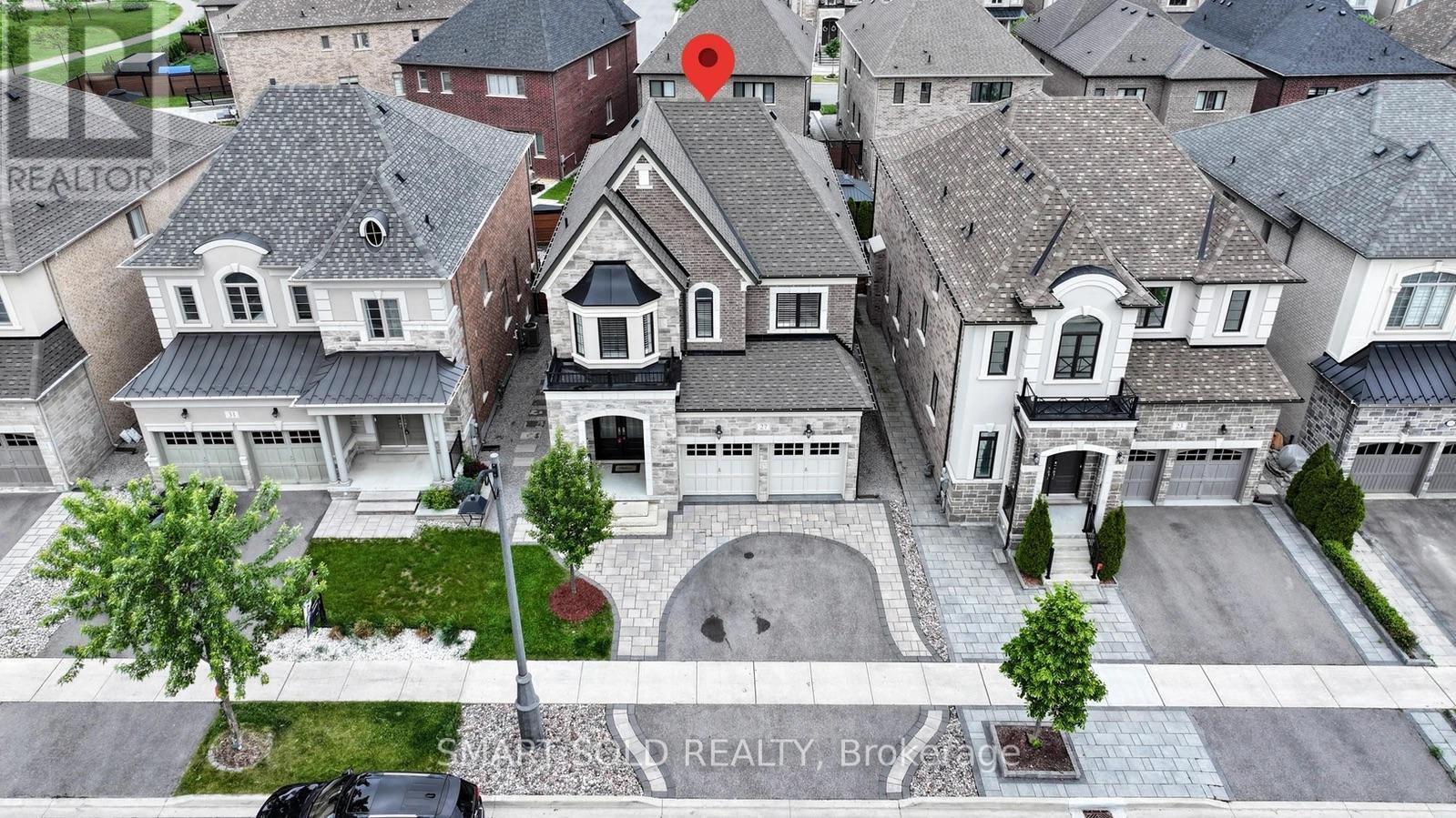 27 ALEX BLACK STREET