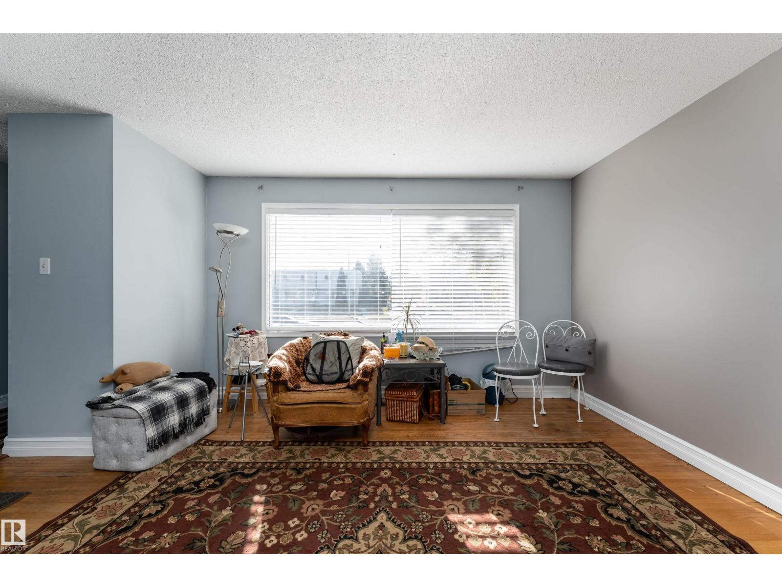 10314 132 AV NW