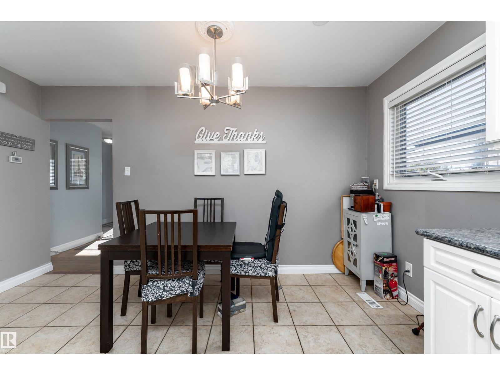 10314 132 AV NW