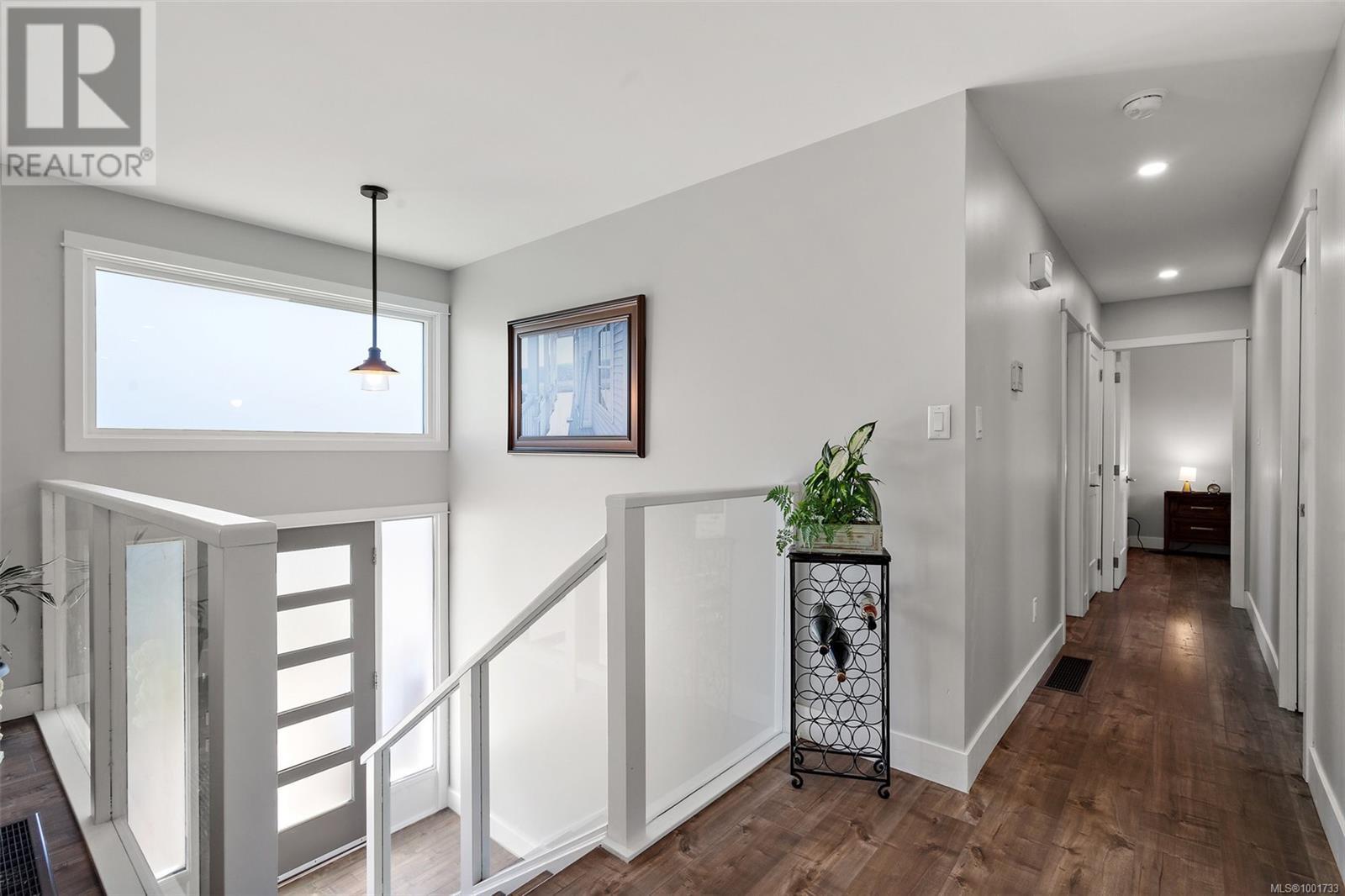 2128 Skylark Lane