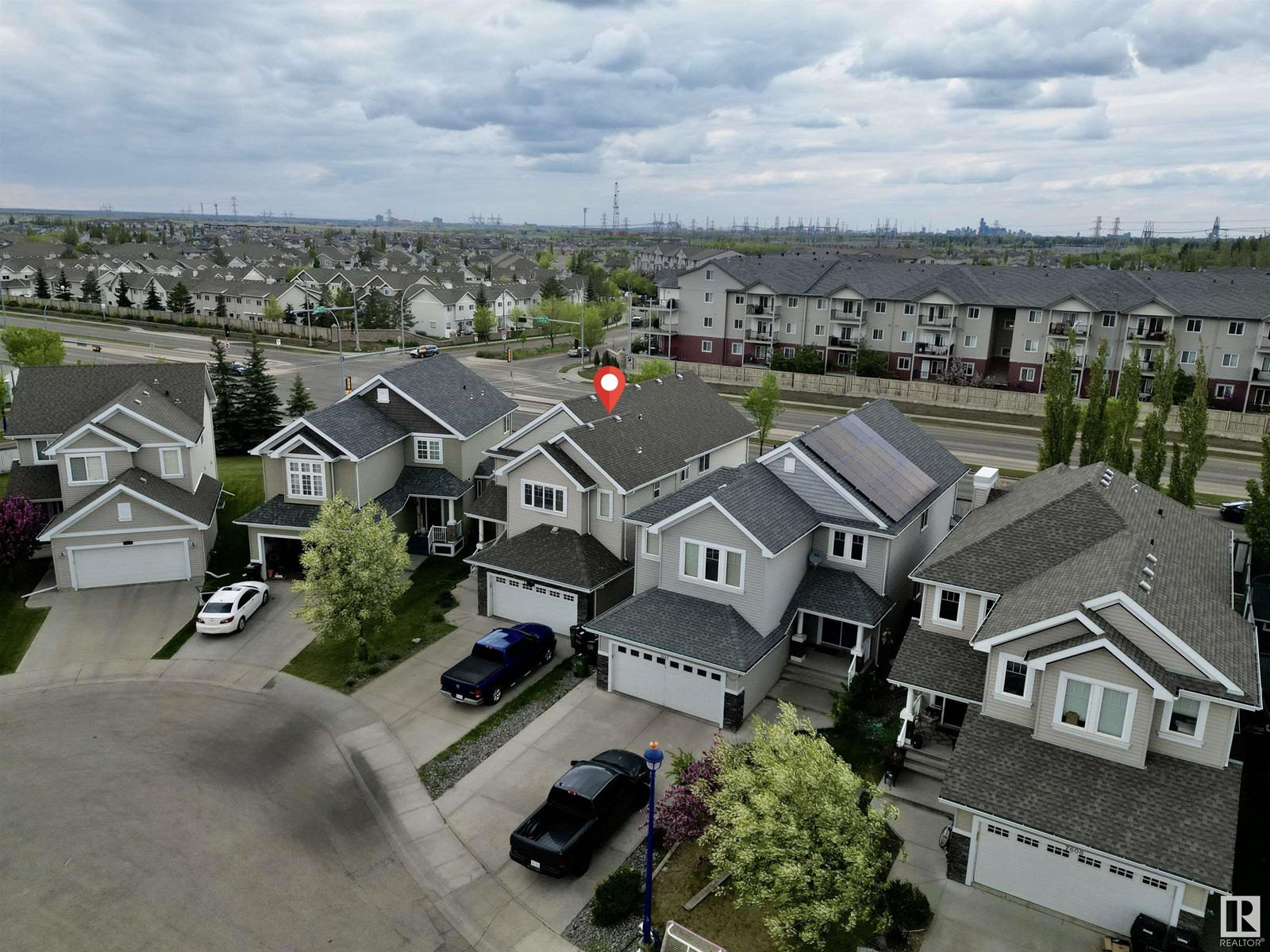 7616 10 AV SW
