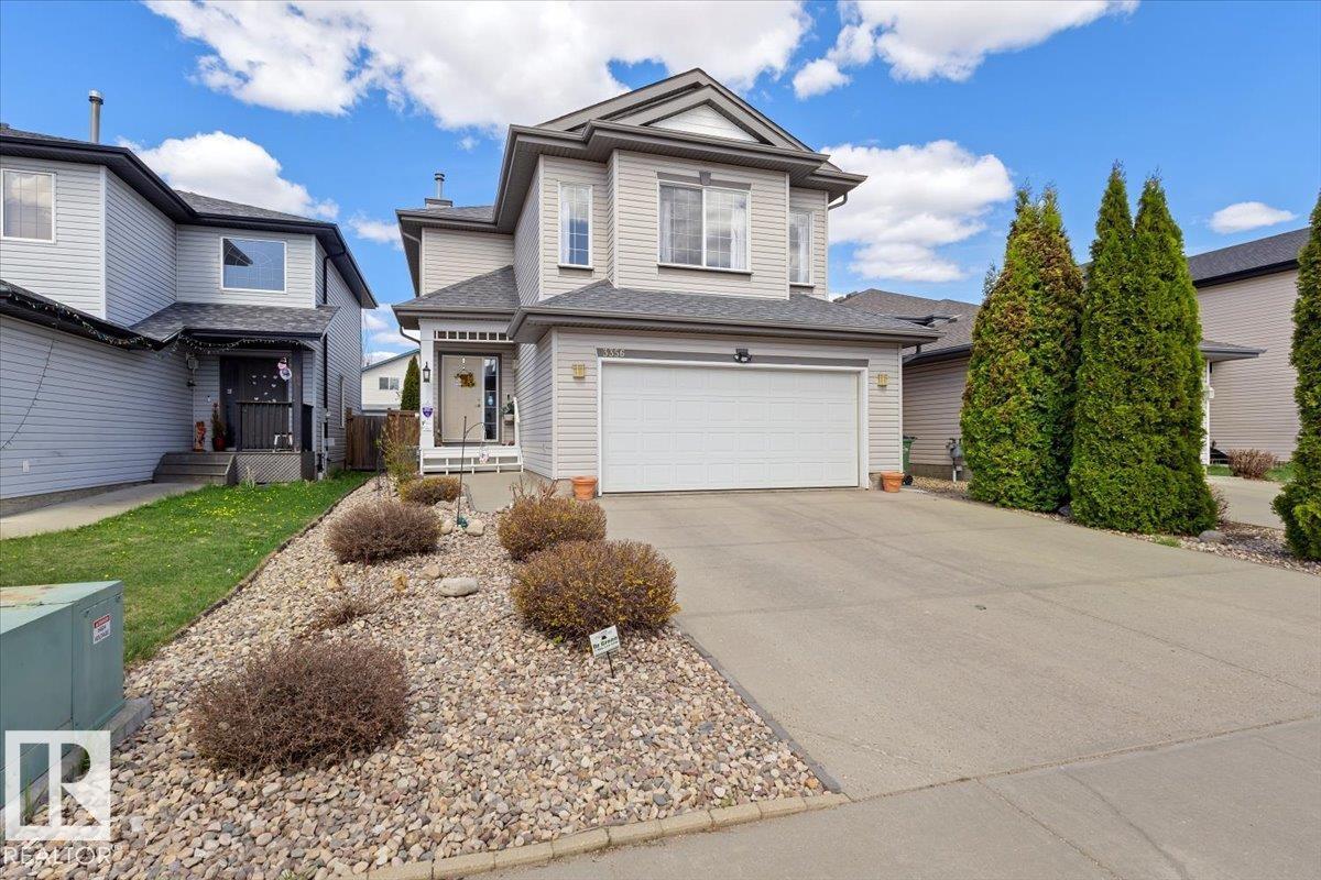 3356 25 Ave NW
