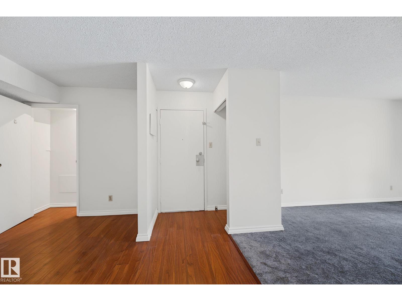 #6E 11608 28 AV NW NW