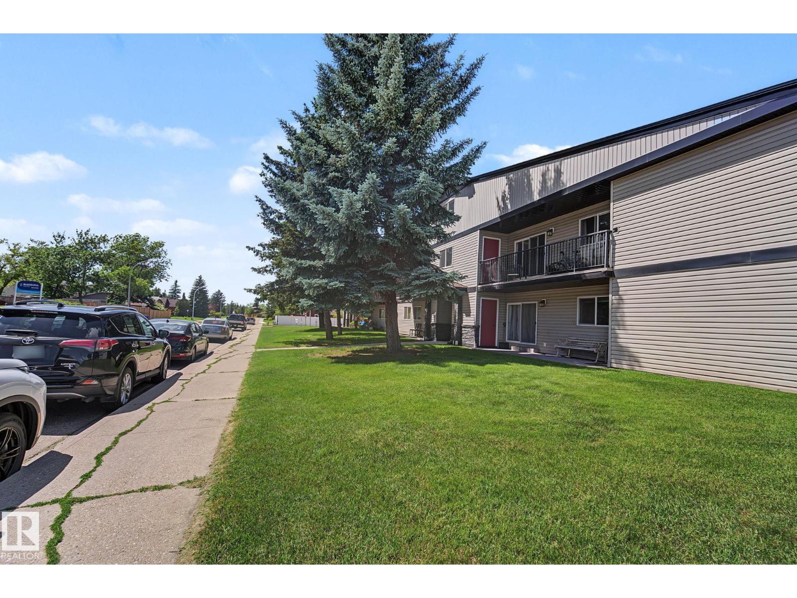#6E 11608 28 AV NW NW