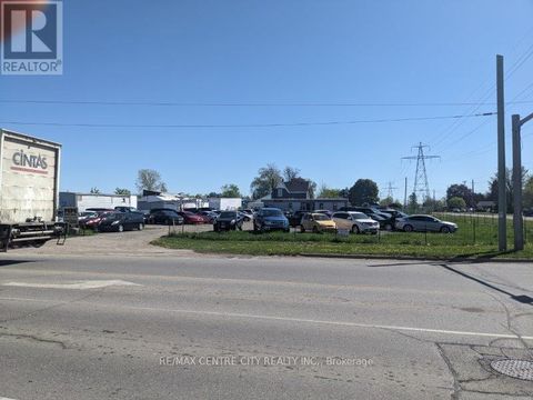 90 CLARKE ROAD London East (East Q) ON N5W5M9