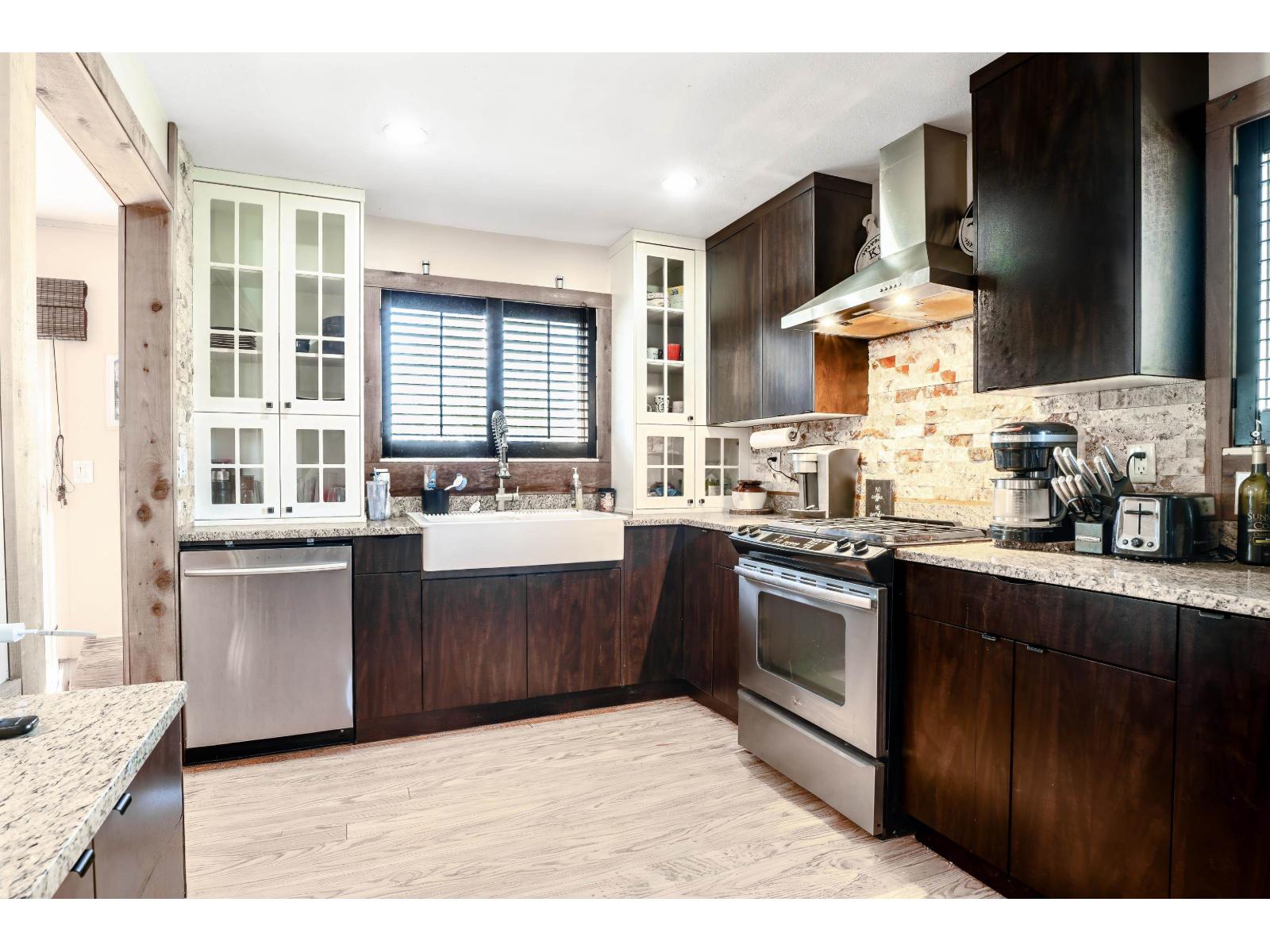 7655 WOODCOCK CRESCENT