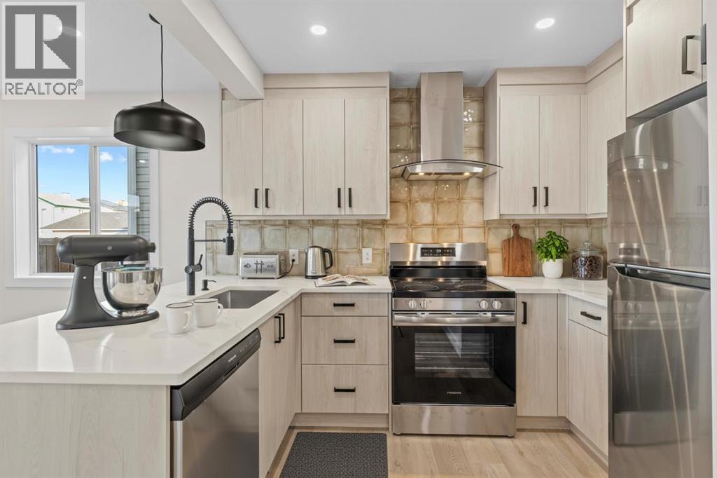 52 Martin Crossing Rise NE