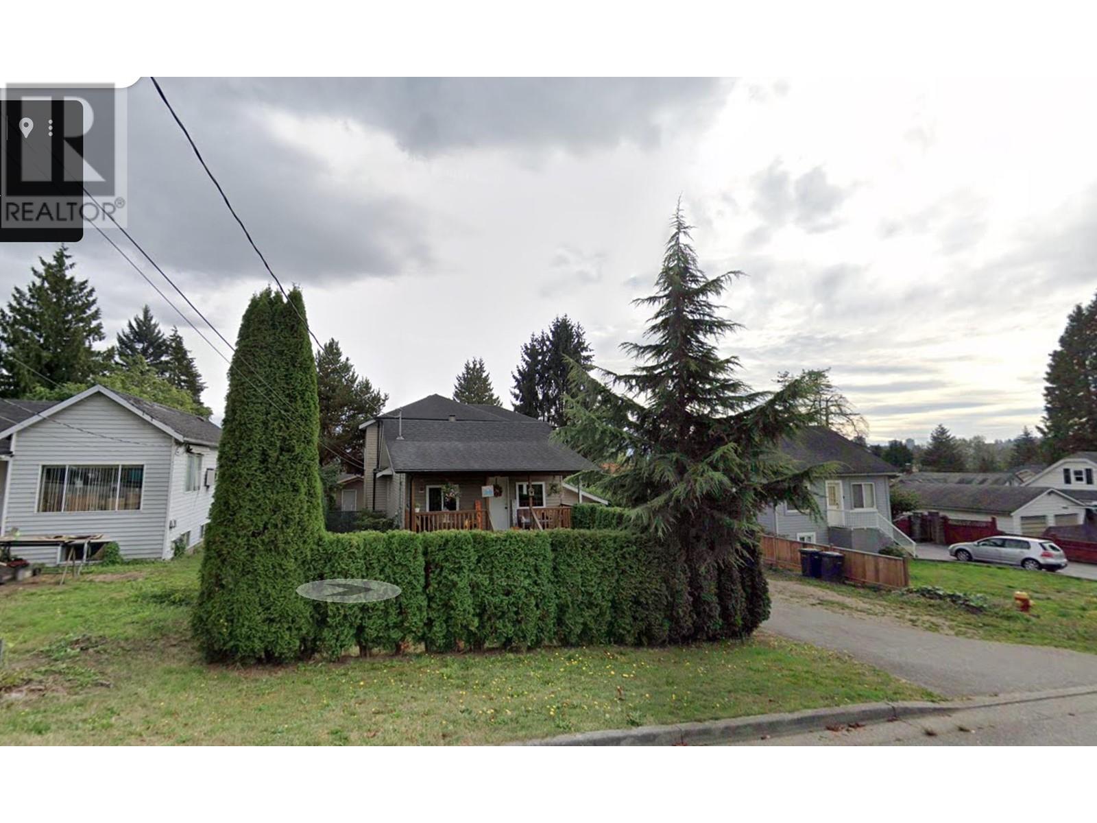 710 GAUTHIER AVENUE