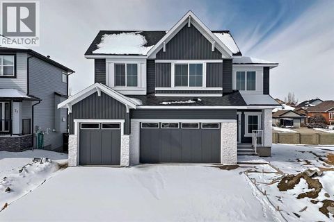 69 Lakes Estates Circle Strathmore AB T1P0B7