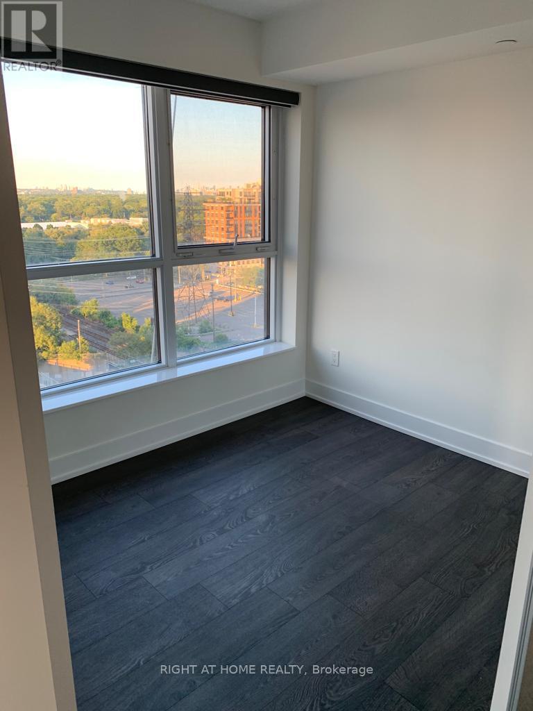 1104 - 7 MABELLE AVENUE