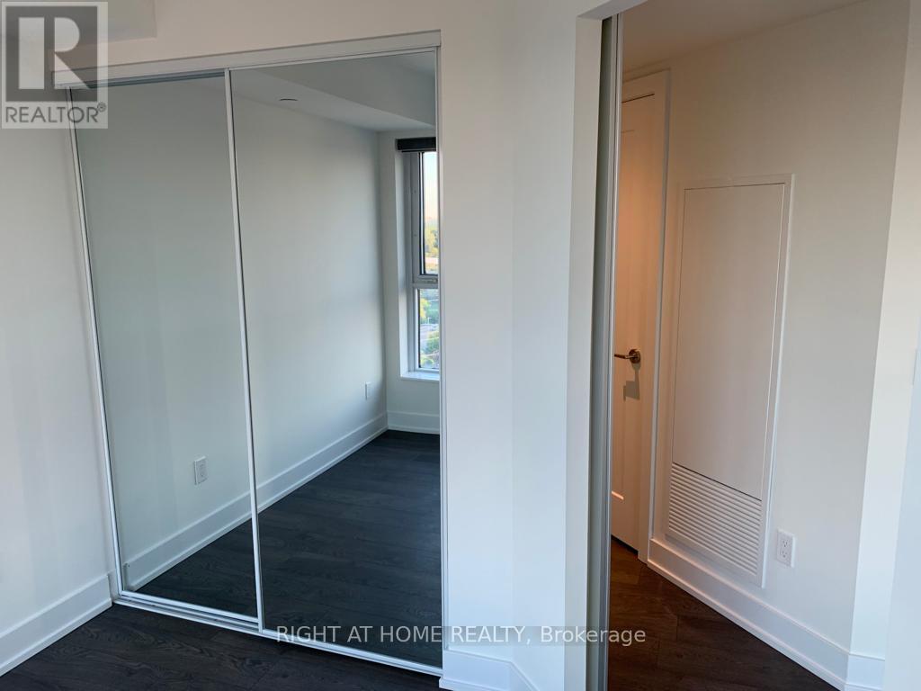 1104 - 7 MABELLE AVENUE