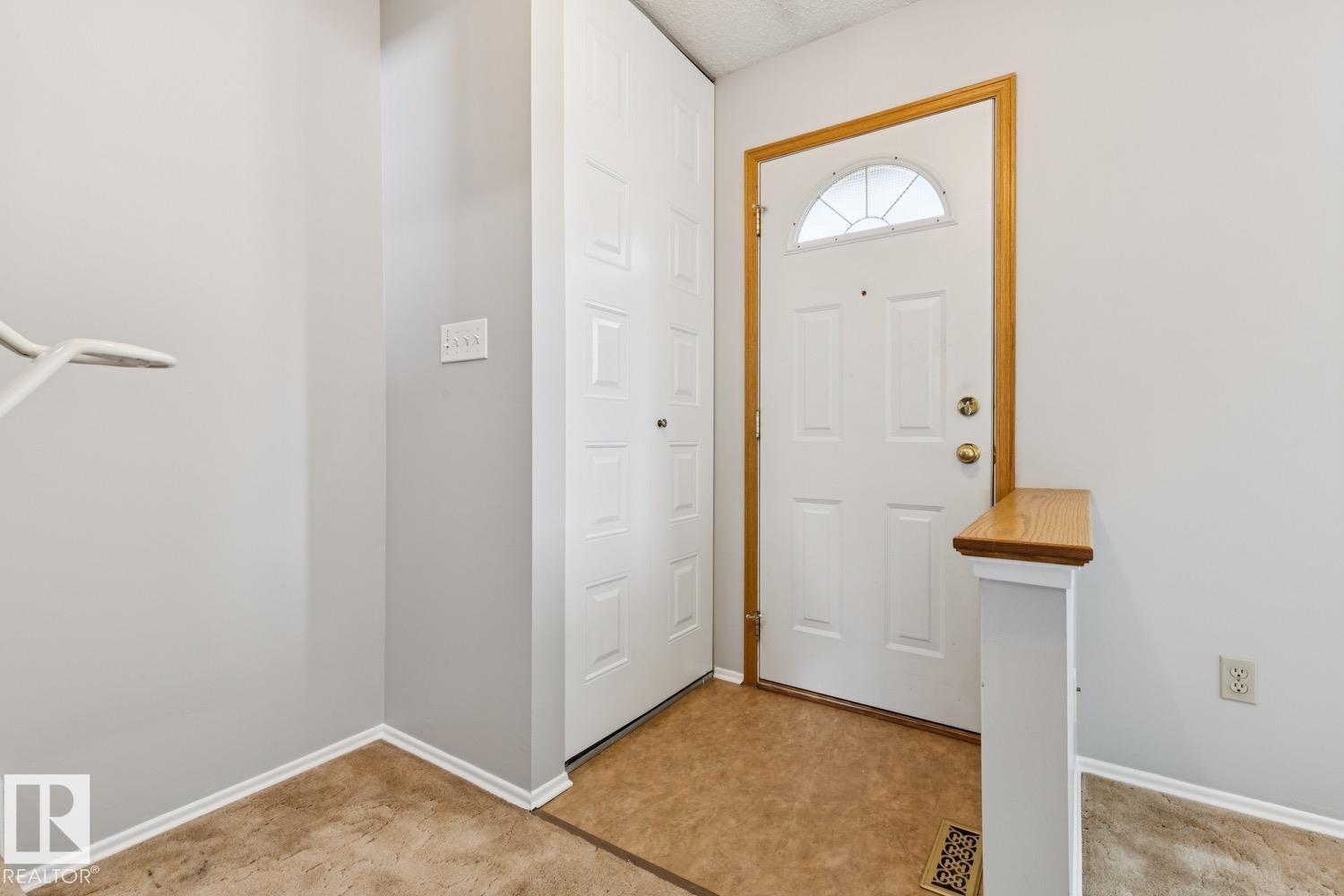 198 TUDOR LN NW