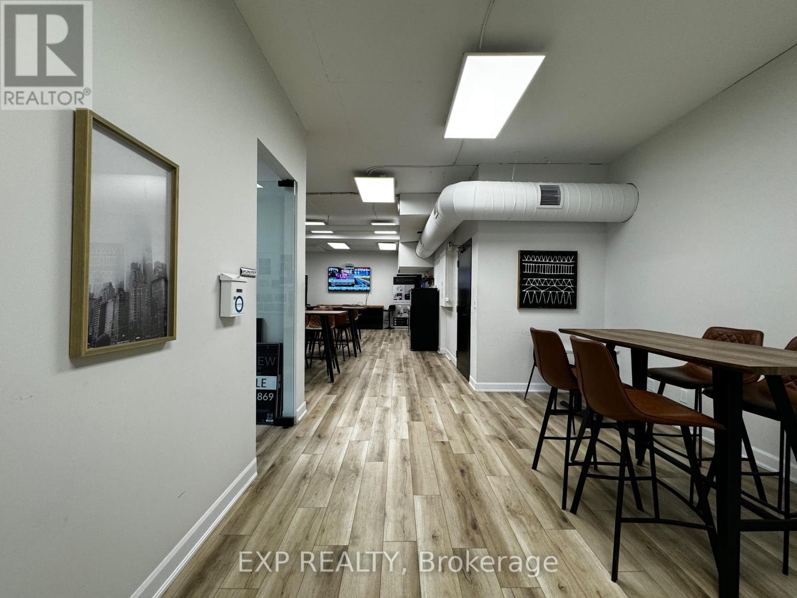 200-#3 - 230 LAKESHORE ROAD E