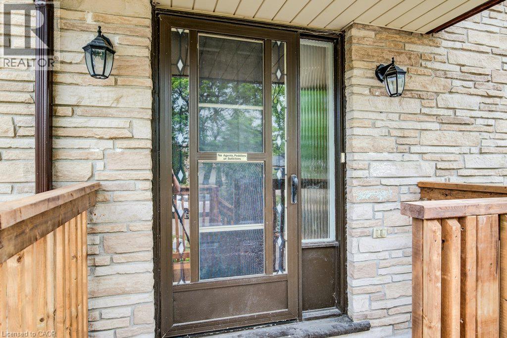 109 WHITE OAK Place