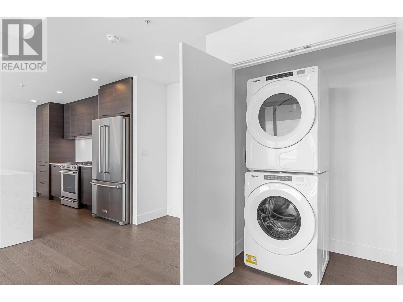 1181 Sunset Drive Unit# 1404
