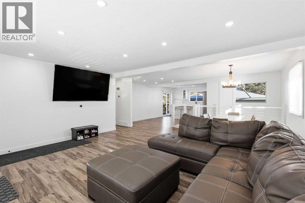 69 Harrow Crescent SW