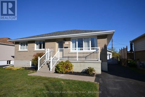 29 BRANT AVENUE Kingston (East of Sir John A. Blvd) ON K7K4V2