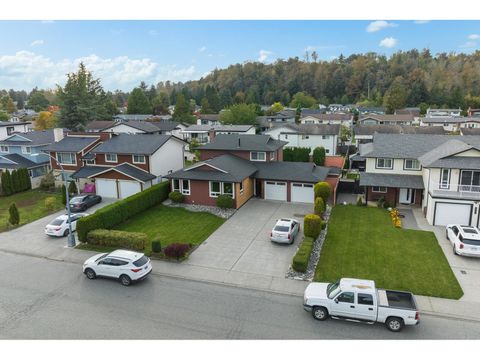 3295 SATURNA CRESCENT Abbotsford BC V2T4R9