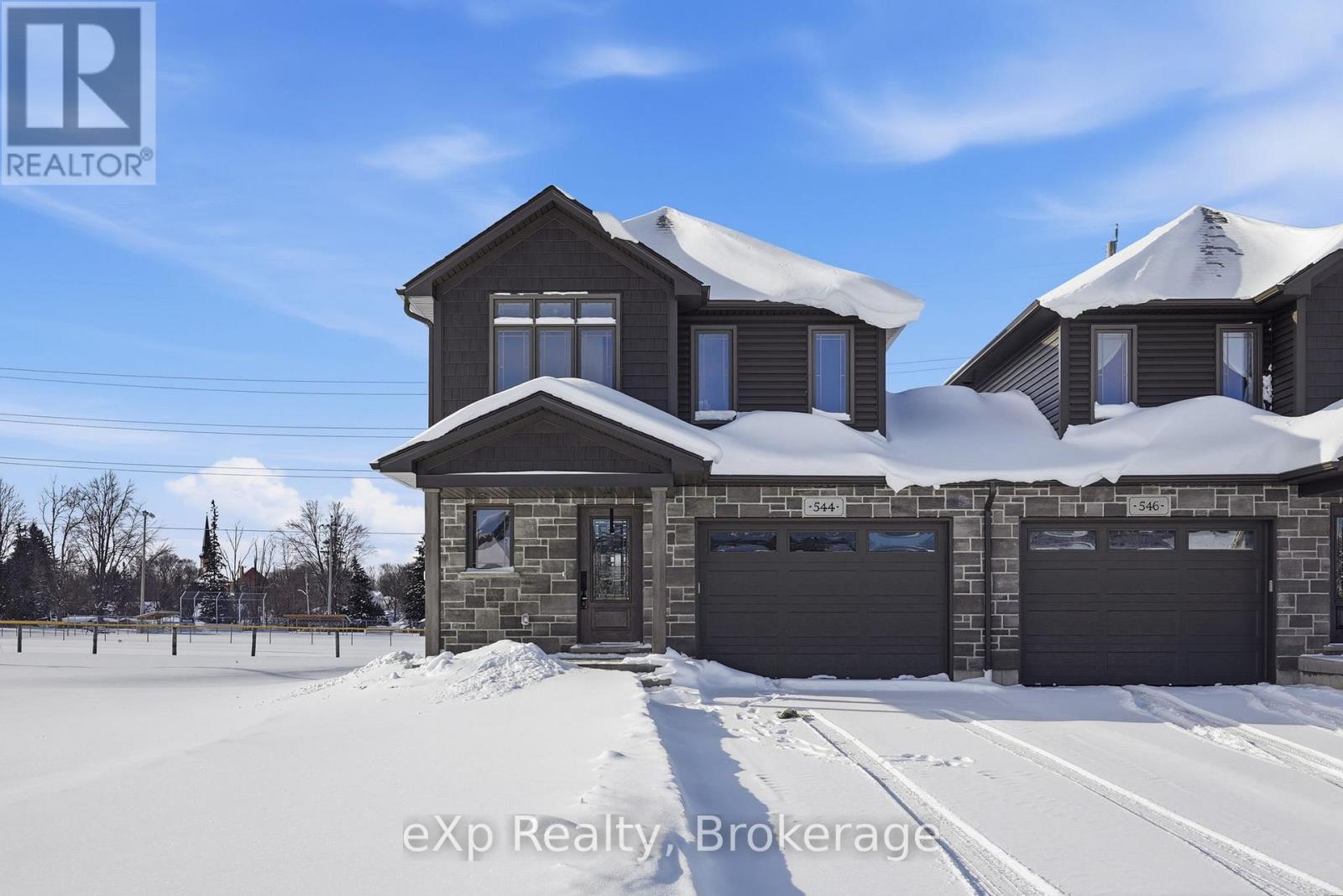 544 NEWFOUNDLAND STREET