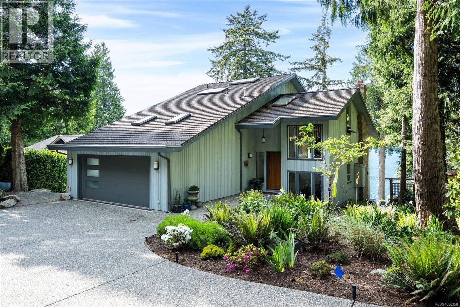 958 Lands End Rd