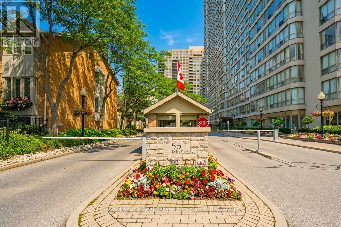 511 - 55 ELM DRIVE W
