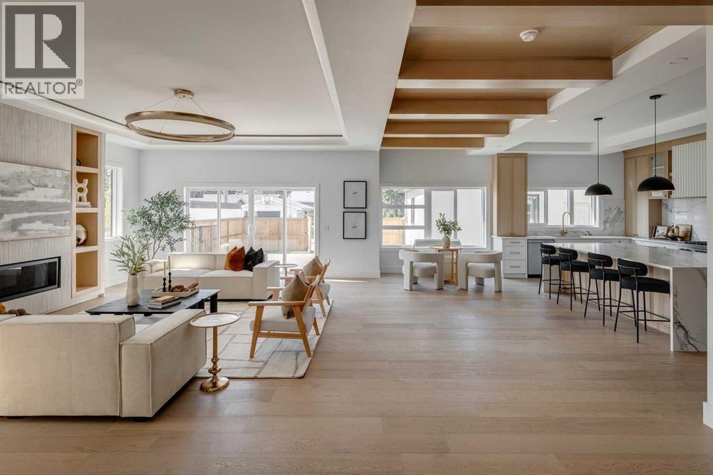 3444 Lane Crescent SW