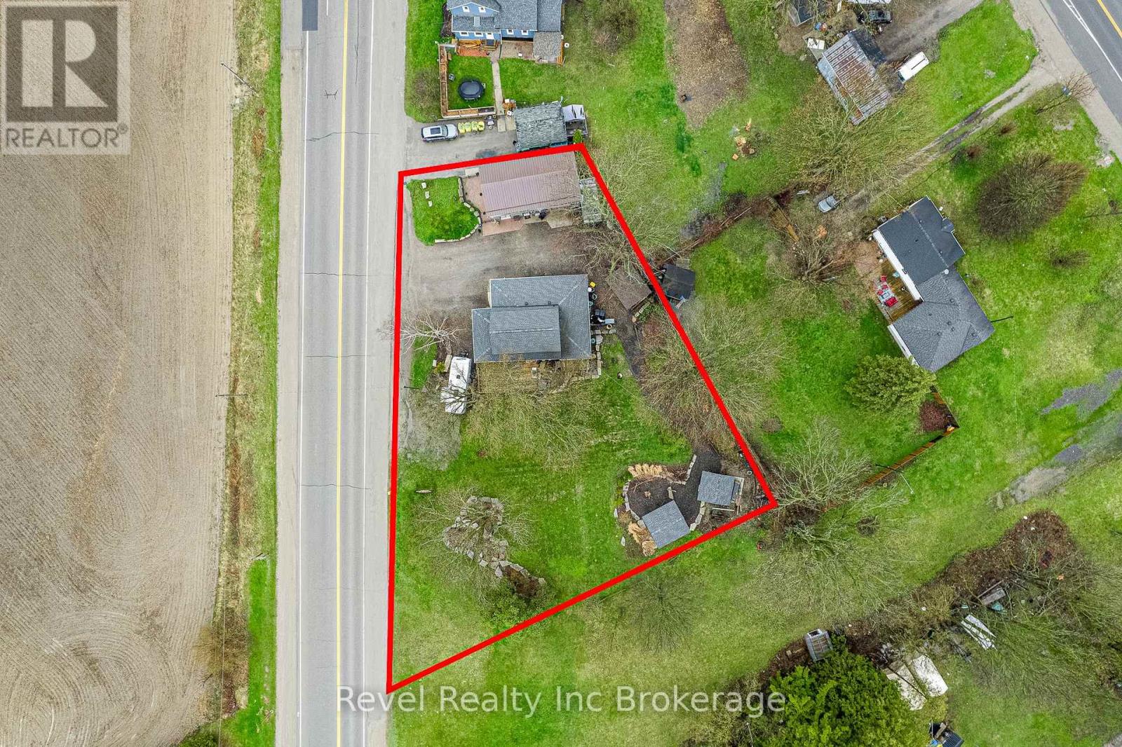 754988 COUNTY ROAD 55