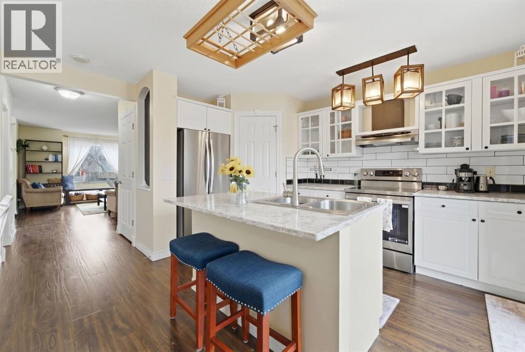 121 Arbour Stone Place NW