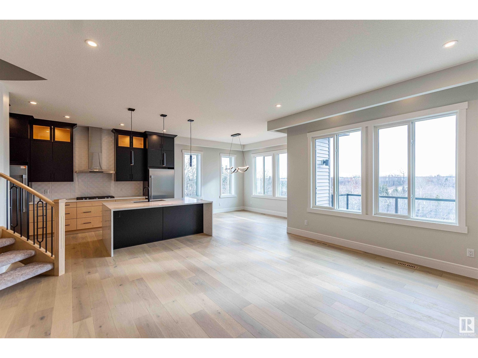3035 158 ST SW