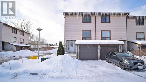 8 - 64 BRONTE STREET S Milton (OM Old Milton) ON L9T1Y8