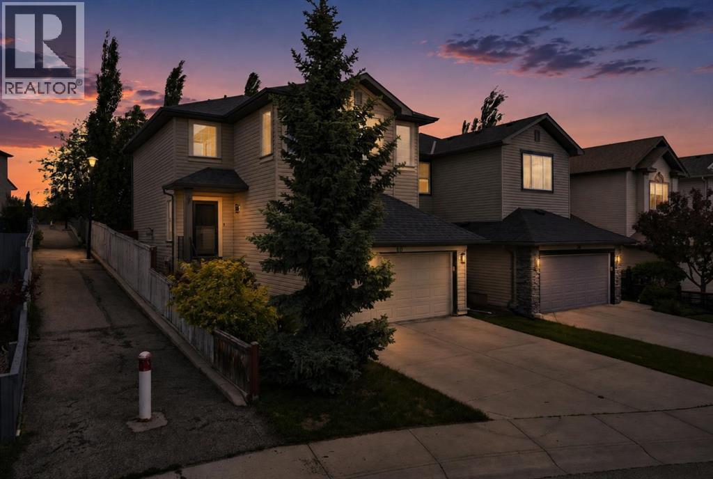 60 Tuscany Ridge Crescent NW