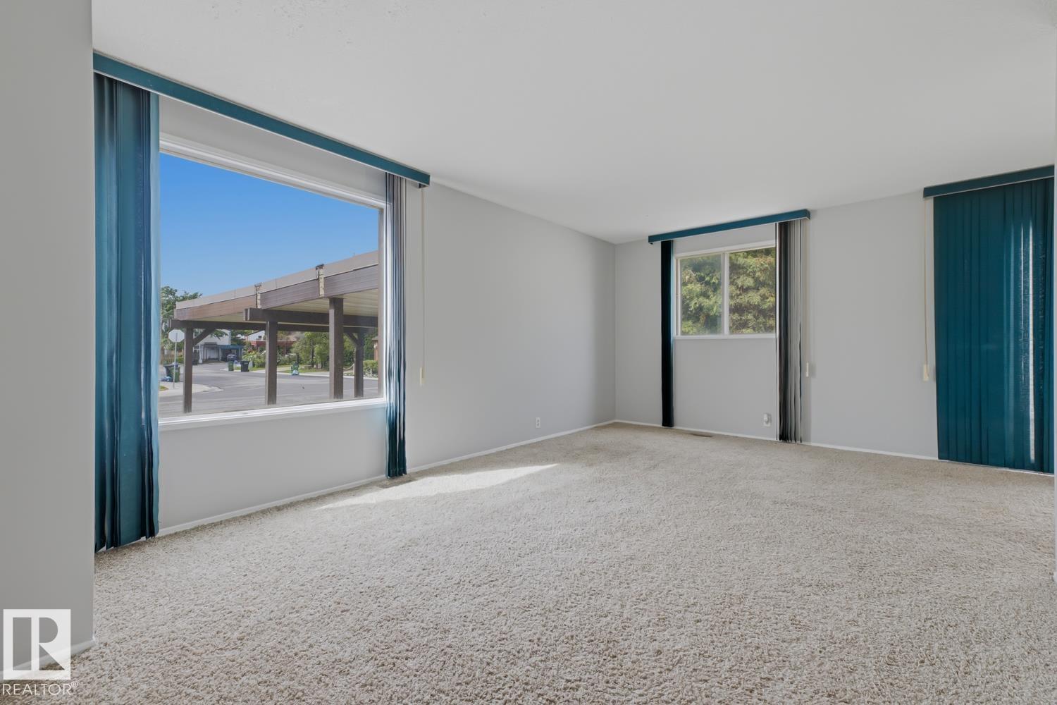 5514 93A AV NW
