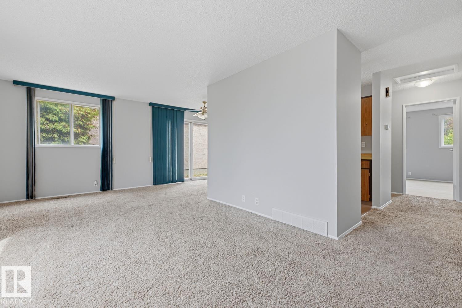 5514 93A AV NW