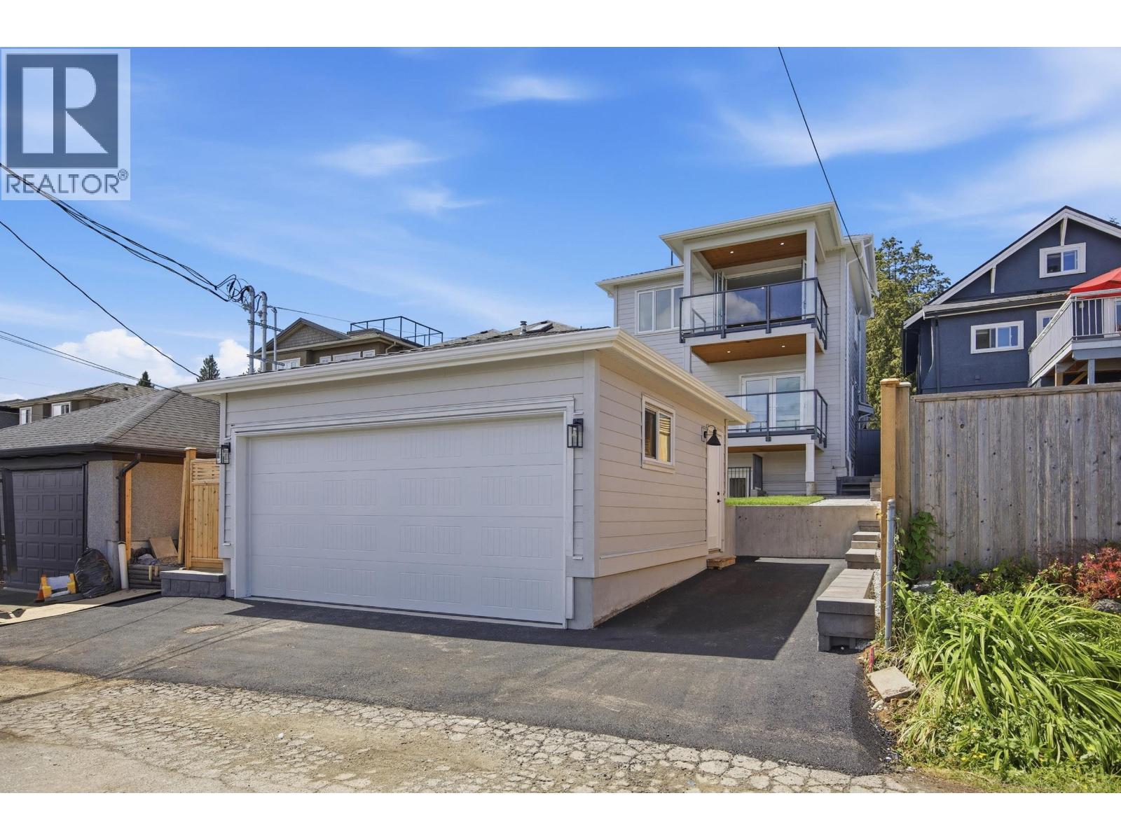 40 SEA AVENUE