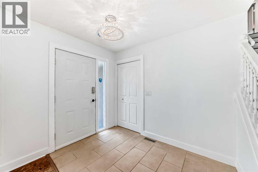 523 Cantrell Drive SW