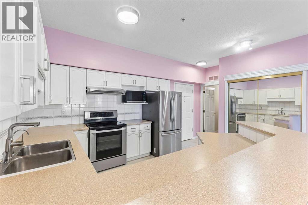 321, 200 Lincoln Way SW