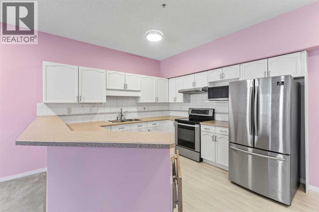 321, 200 Lincoln Way SW