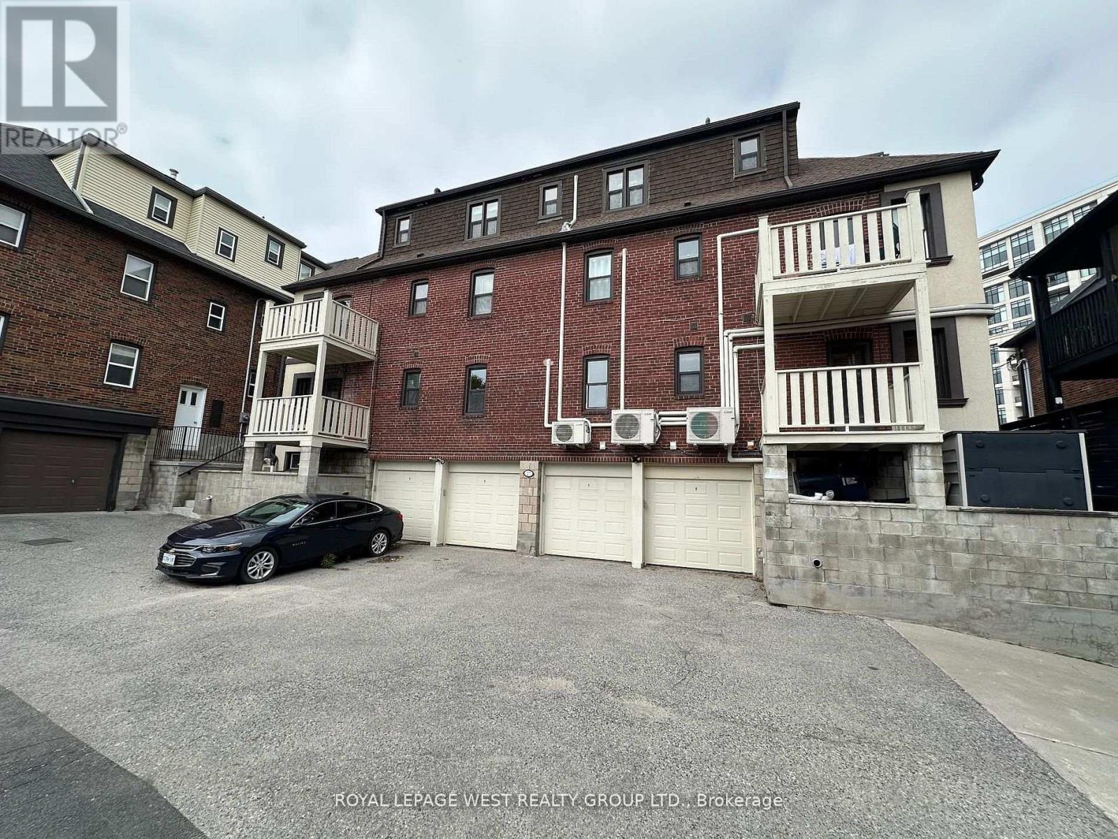 27 MOSSOM ROAD W